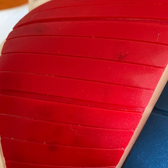 Prada Logo Embossed Poolside Slides Sandals Bianco-
Rossi US size 12 - Picture 8 of 10